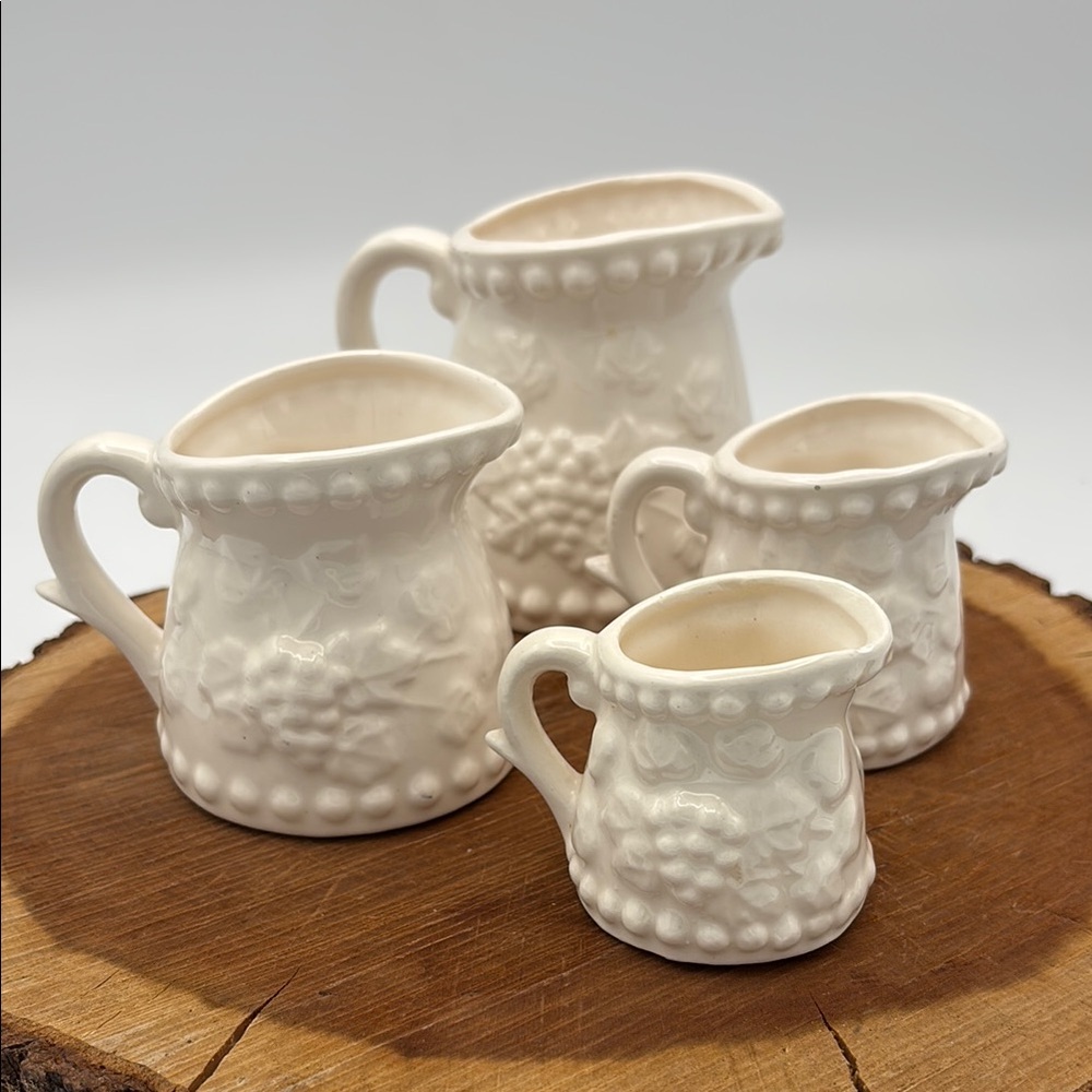 VTG Enesco Japan Ceramic Measuring Cups Set of 4